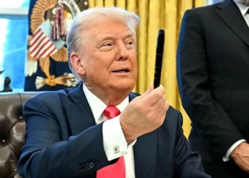 Trump dice que venderá permisos de “residencia dorada” por 5 mdd