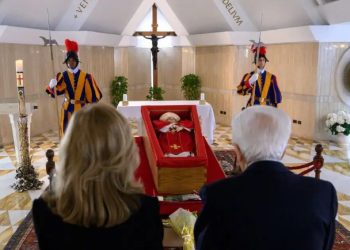 Funeral del Papa será el sábado; fieles podrán despedirlo desde el miércoles