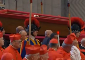 Funeral del papa Francisco: inicia el recorrido fúnebre hacia la Basílica de San Pedro (Video en vivo)