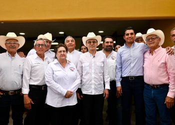 Cumple Gobernador Durazo demanda histórica de estudiantes con primeras instalaciones de la UTH en Ures