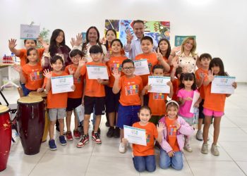 Apoya Toño Astiazarán a niñas y niños con Campamento Cultural del IMCA
