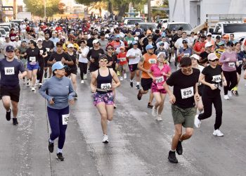 Encabeza Toño Astiazarán Primer Trote Amistoso en Nogales junto a más de 1500 corredores