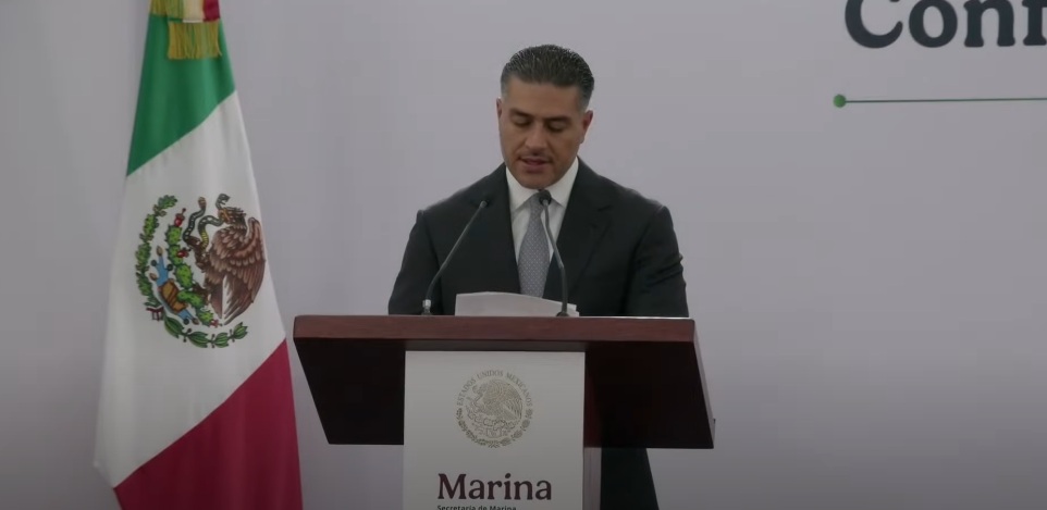 Por huachicol, caen empresarios y ex funcionarios junto con vicealmirante