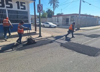 Trabajarán cuadrillas de bacheo en colonias del Norte y Sur de la ciudad