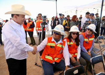 Es Sonora el estado fronterizo con mayor crecimiento en el ramo de la construcción: Gobernador Durazo