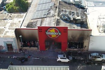 Emiten 25 órdenes de aprehensión por tragedia en Waldo’s Hermosillo