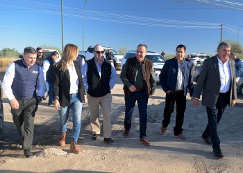 Suman esfuerzos Toño Astiazarán y sector empresarial para rehabilitar calle de las Galaxias en Parque Industrial