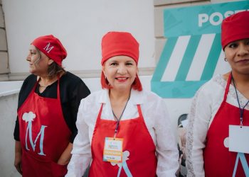 Beneficia Toño Astiazarán a más de 2 mil mujeres con programa Maxi Apoyo