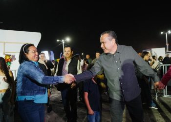 Conviven Toño Astiazarán y Patty Ruibal en el segundo día del Cuarto Festival del Globo