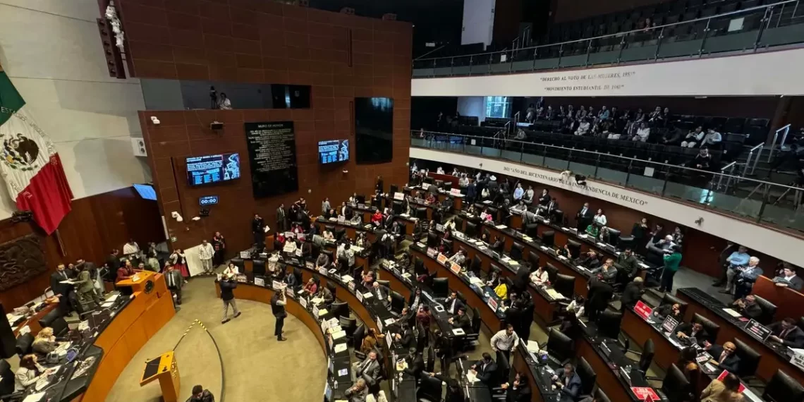 Senado aprueba en lo general y particular semana laboral de 40 horas; turna iniciativa a San Lázaro