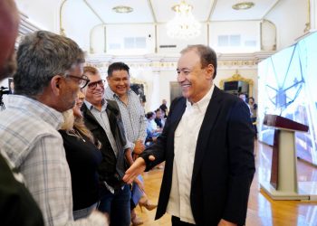 Durazo apuesta por la cultura: La Sauceda se fortalece con librería del FCE