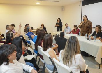 El Congreso de Sonora socializa con caborquenses Ley de Tarifa Social