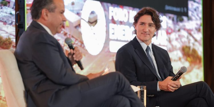 Inicia Foro Mundial de Energía Solar 2026 con participación de Justin Trudeau