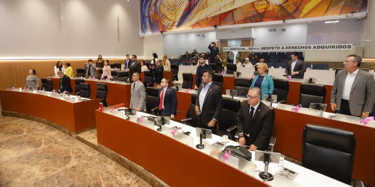 Aprueba Congreso de Sonora convocatoria para Consejo Ciudadano de Búsqueda e informes anuales de regidores